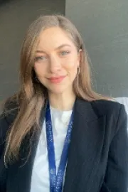 Dr. Ekin Döngel Dayanç