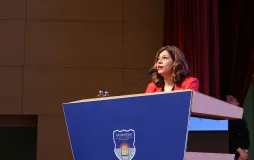 Geleceğin Sağlıkçıları Atıkları Değere Dönüştürdü:  Pet Şişeden Laboratuvar Önlüğüne