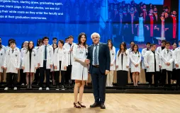 Acıbadem Üniversitesi Tıp Fakültesi Öğrencileri Beyaz Önlüklerini Giydi